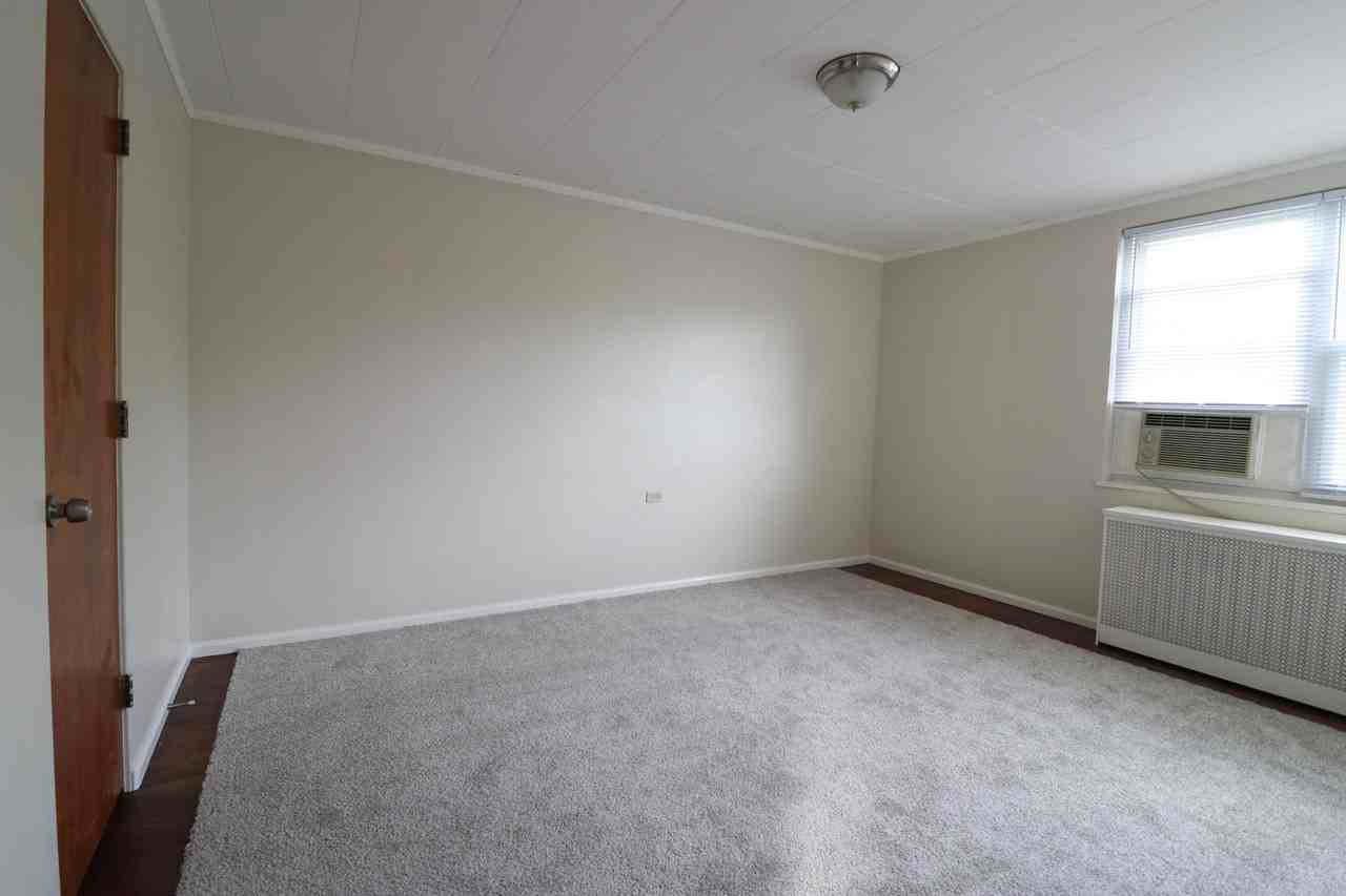 16 Chalmers Ln #1 - Photo 7 of 12