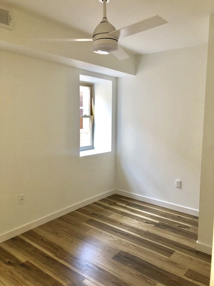 1105 S 47th St #2 - Photo 7 of 14