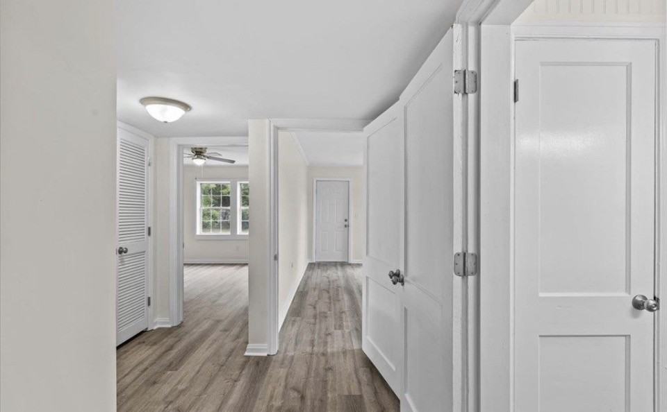 409 Peachtree St #NA - Photo 7 of 25