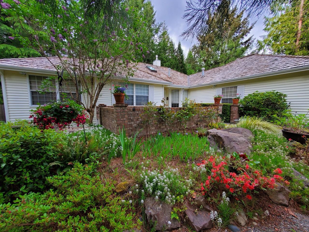 21808 Se 29th Ct #NA - Photo 2 of 43