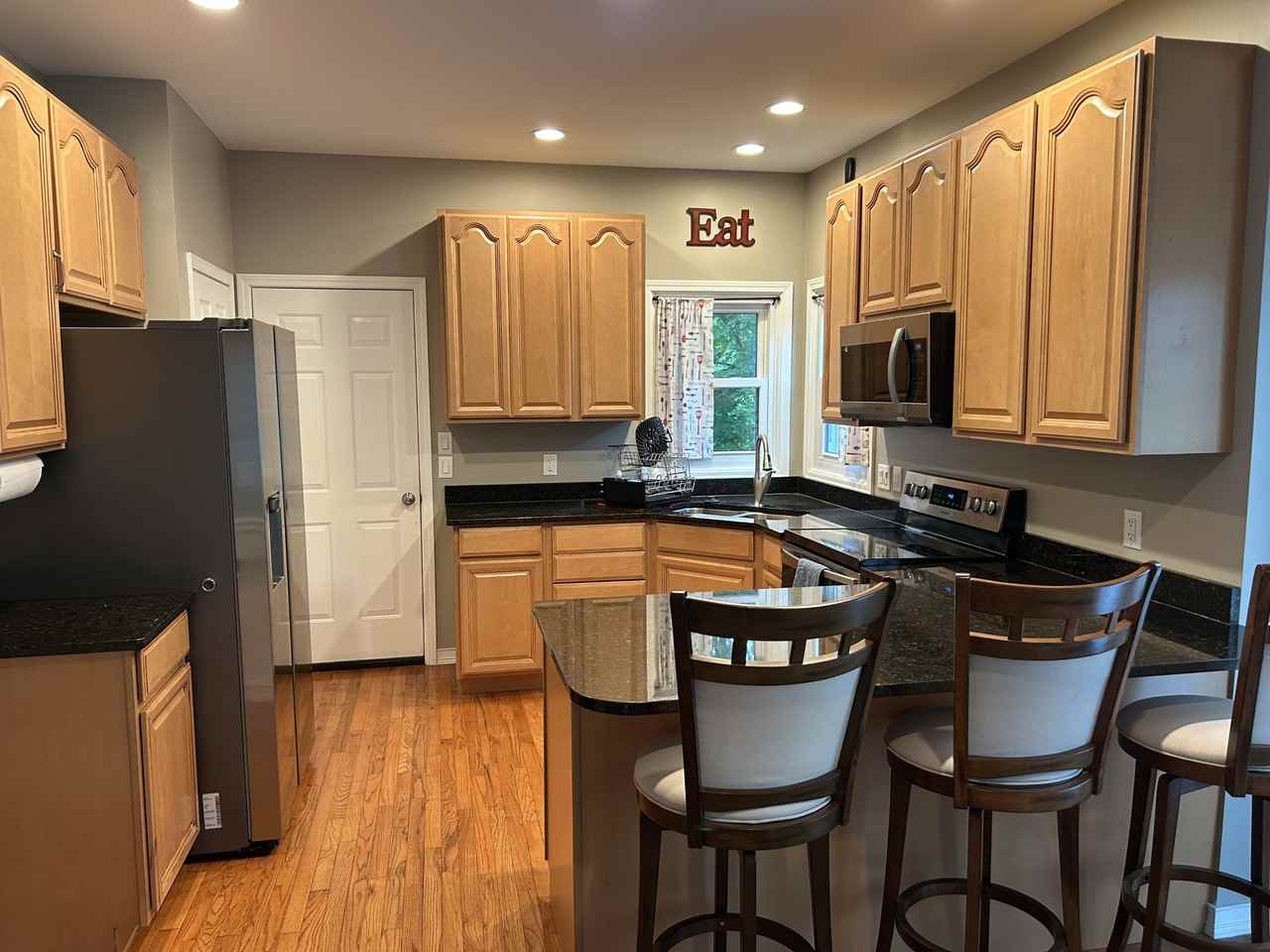 2799 Bryanwood Dr Nw #NA - Photo 3 of 13