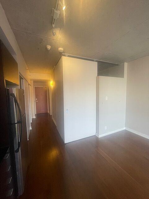 324 Apartment Building - Photo 3 of 12