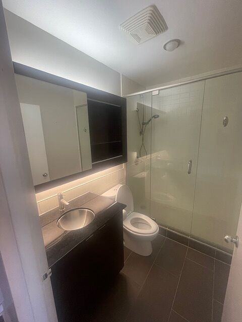 324 Apartment Building - Photo 6 of 12