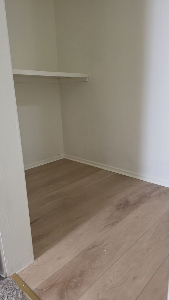 11835 102 St Nw - Photo 5 of 31