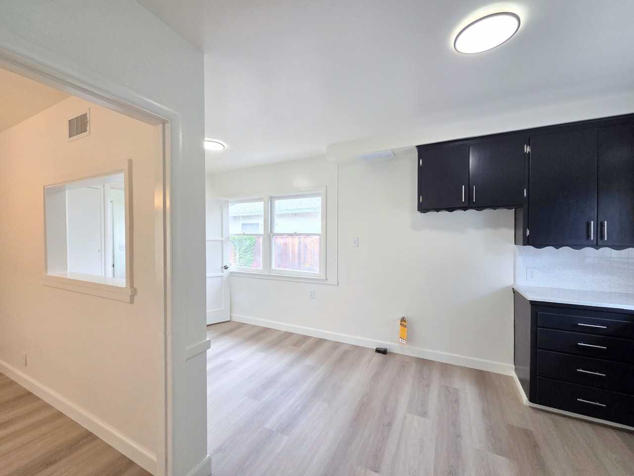 6543 Blewett Ave #NA - Photo 7 of 43