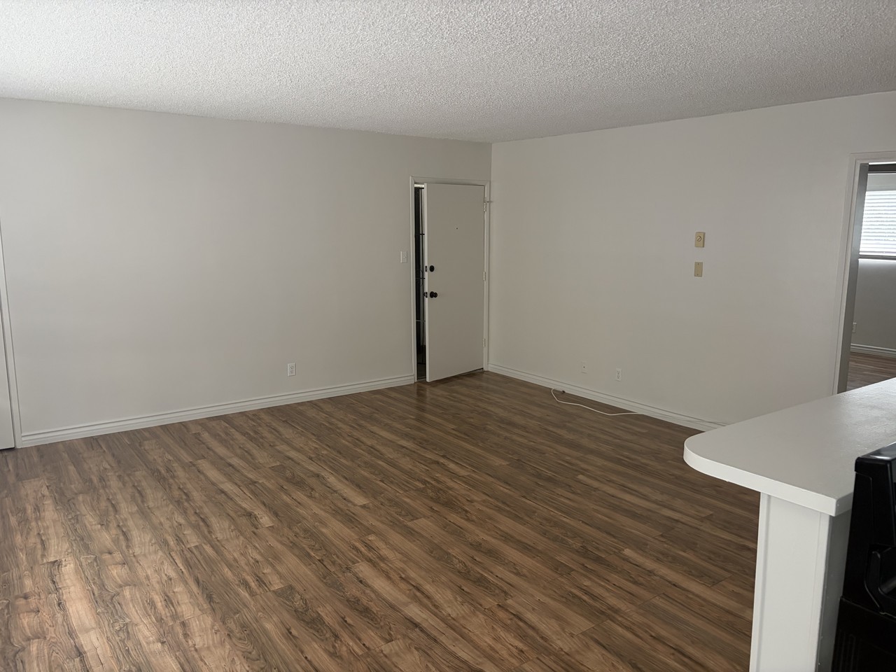 2119 Earl Ave #3 - Photo 5 of 12