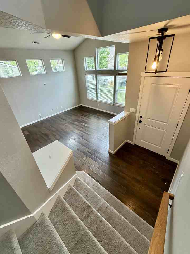 6193 N Cornwall St #NA - Photo 7 of 18