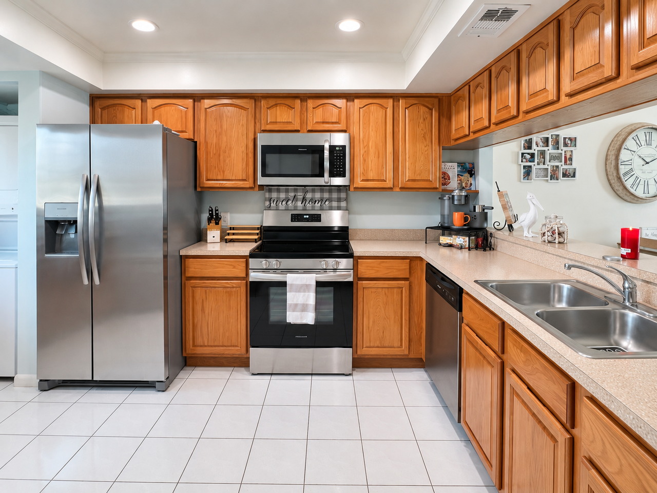 610 Island Way #205 - Photo 6 of 18