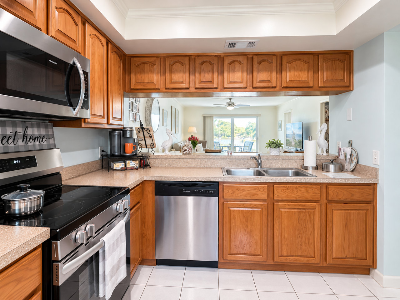 610 Island Way #205 - Photo 7 of 18