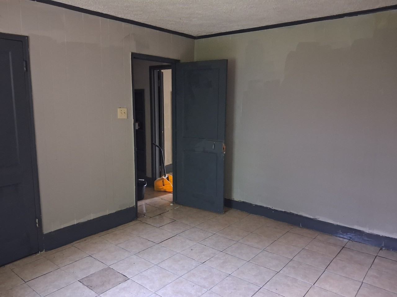760 W April St #NA - Photo 6 of 9