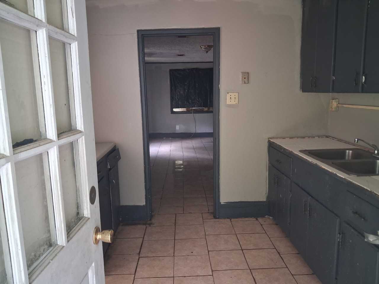 760 W April St #NA - Photo 7 of 9