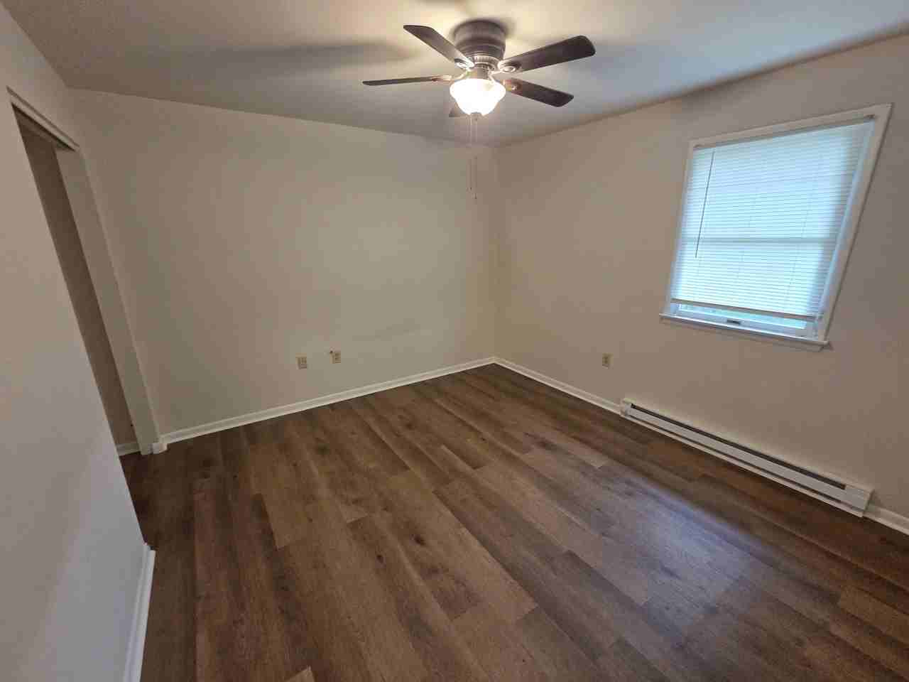 16 Clarendon Dr #NA - Photo 7 of 11