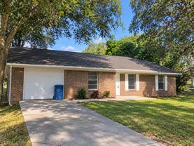 1445 Hamilton Ave - Photo 1 of 1