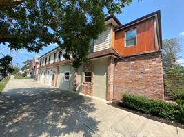featured image of 700 Emory St
