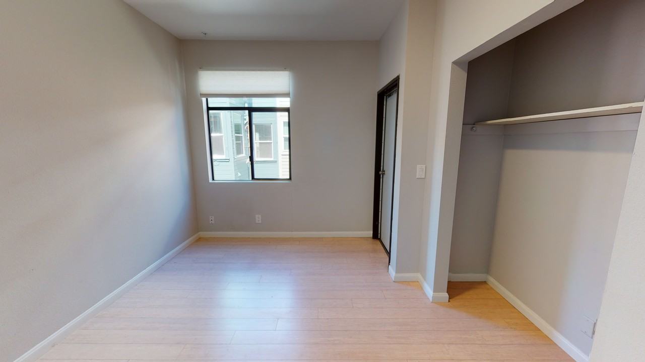 616 Natoma Street #A - Photo 6 of 10