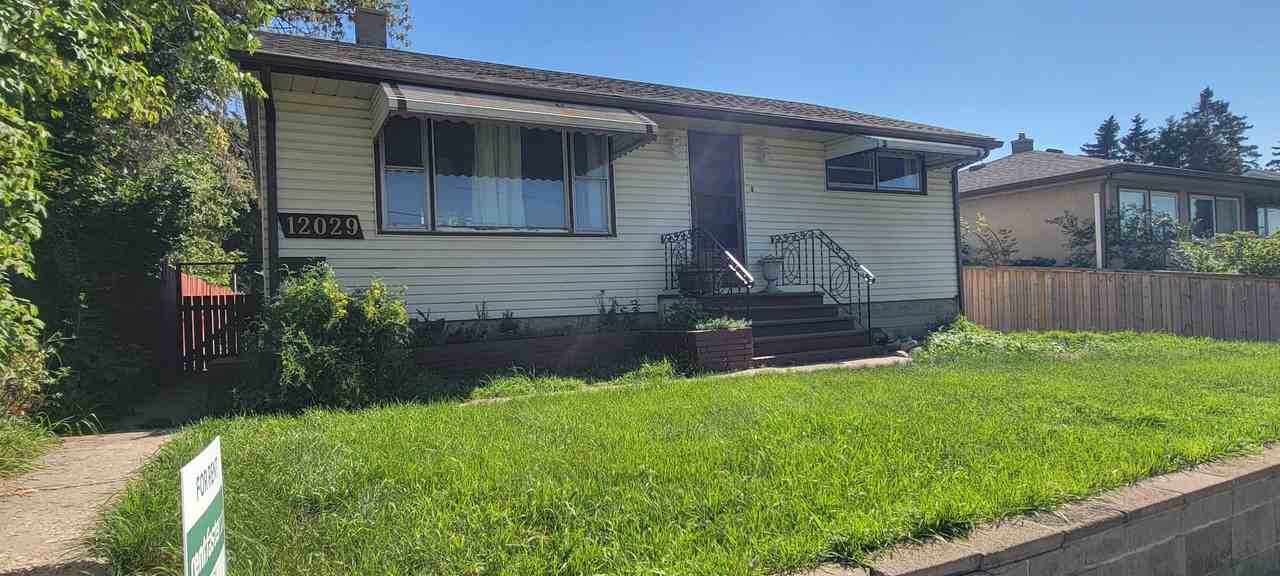 12029 50 Street Northwest - Photo 2 of 15