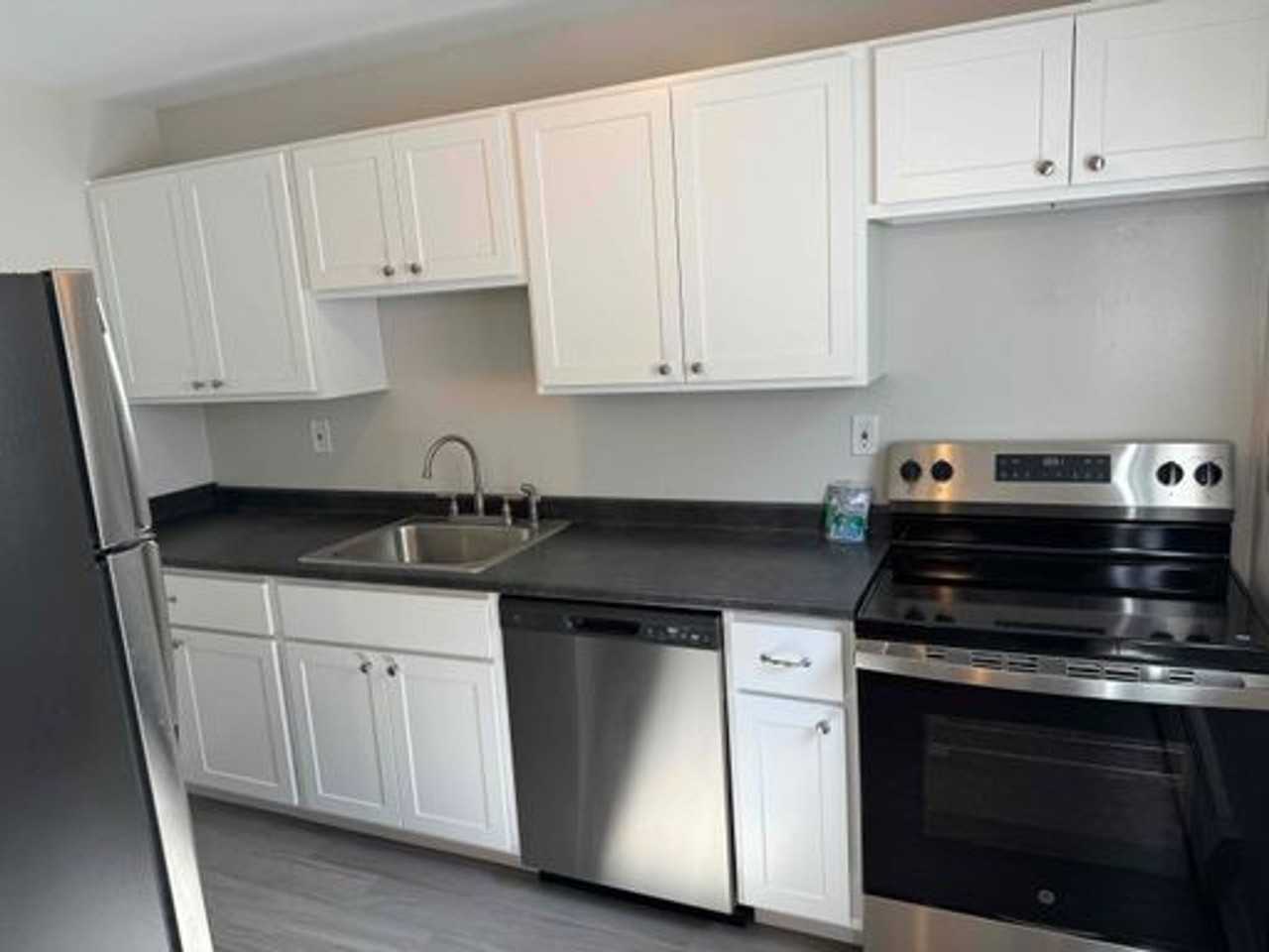 21 Mountain View Ter - Photo 2 of 15