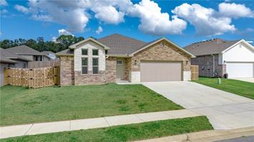 featured image of 1410 Emmerson St