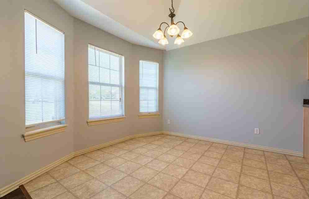 1032 Morgan Haley Ln - Photo 6 of 22