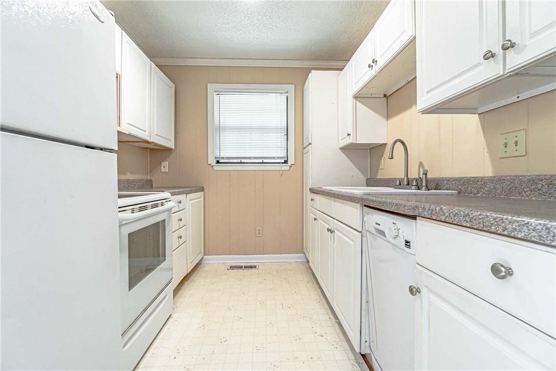 30 Hope Dr - Photo 5 of 9