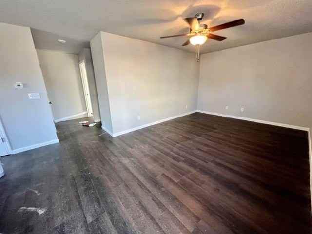 403 Se F St #A - Photo 2 of 7