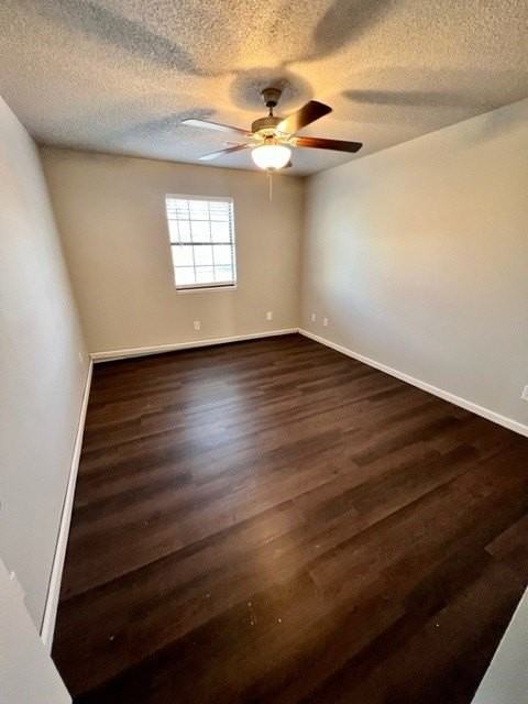 403 Se F St #A - Photo 5 of 7