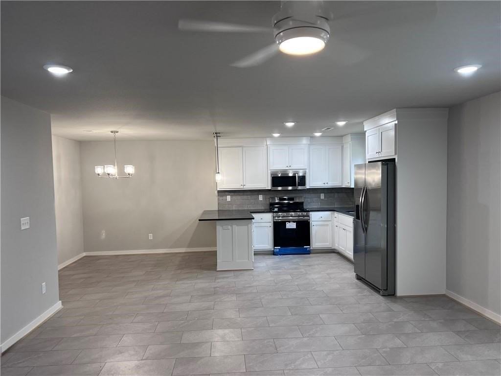 207 Tricha Cir Sw #B - Photo 2 of 4