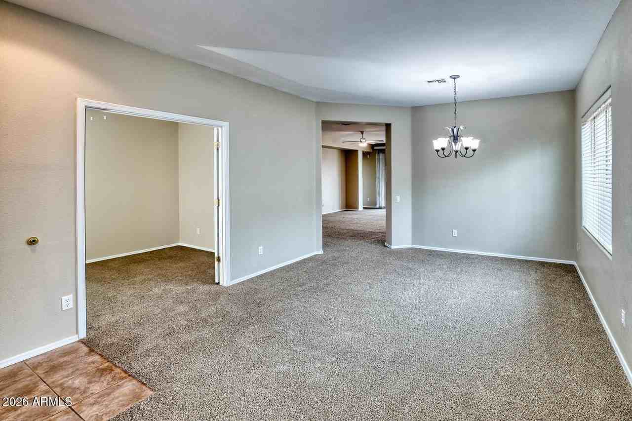 844 E Indian Wells Pl - Photo 6 of 25