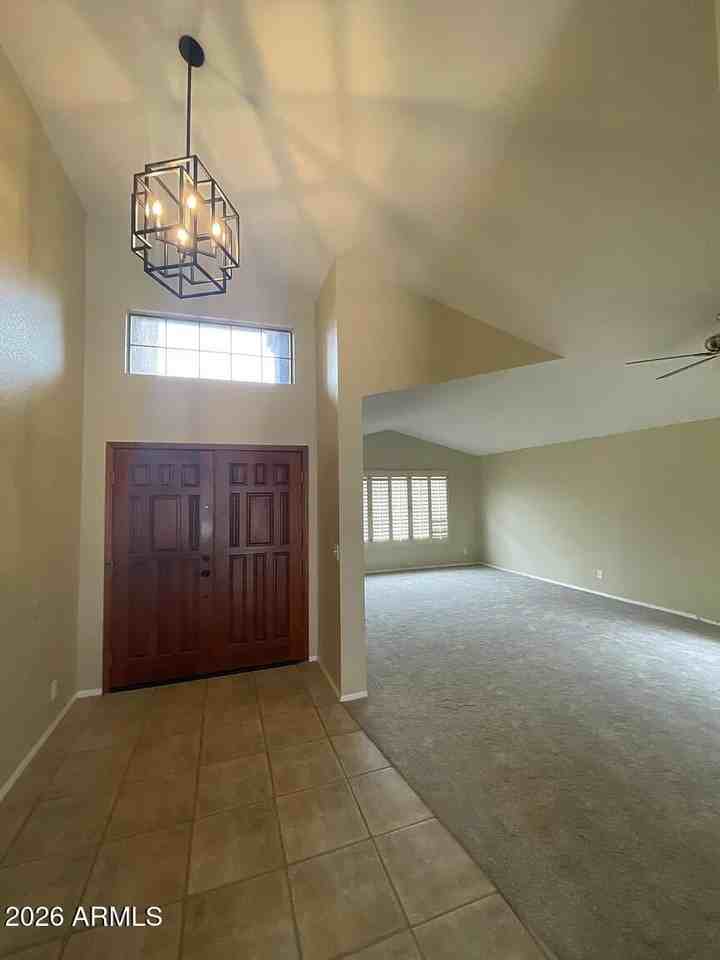 5125 E Fellars Dr - Photo 2 of 29