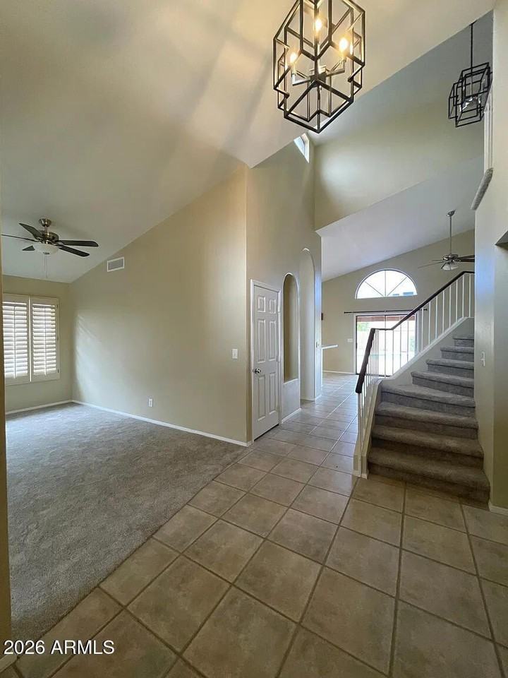 5125 E Fellars Dr - Photo 4 of 29