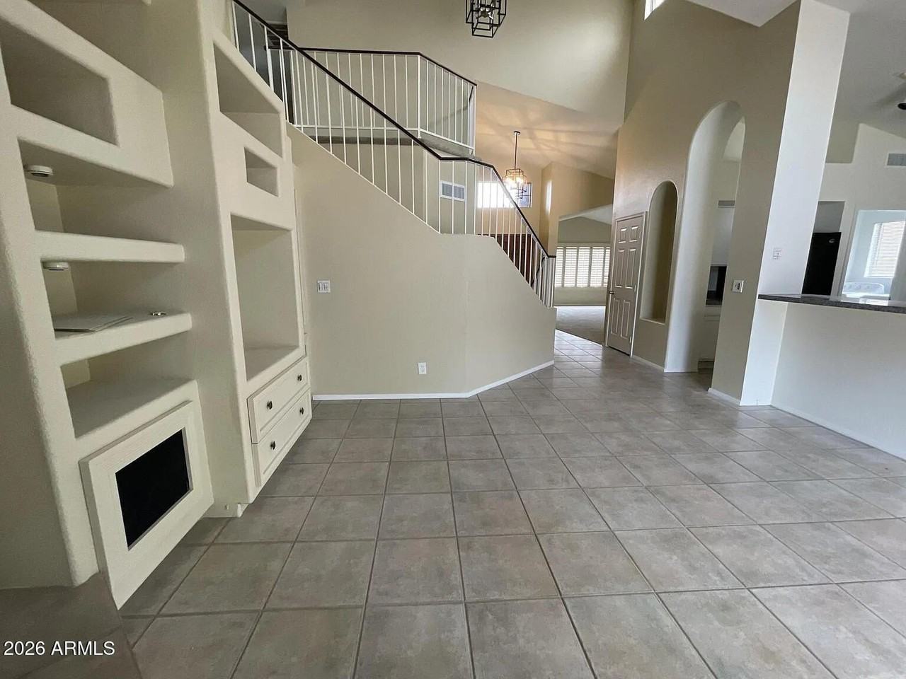 5125 E Fellars Dr - Photo 5 of 29