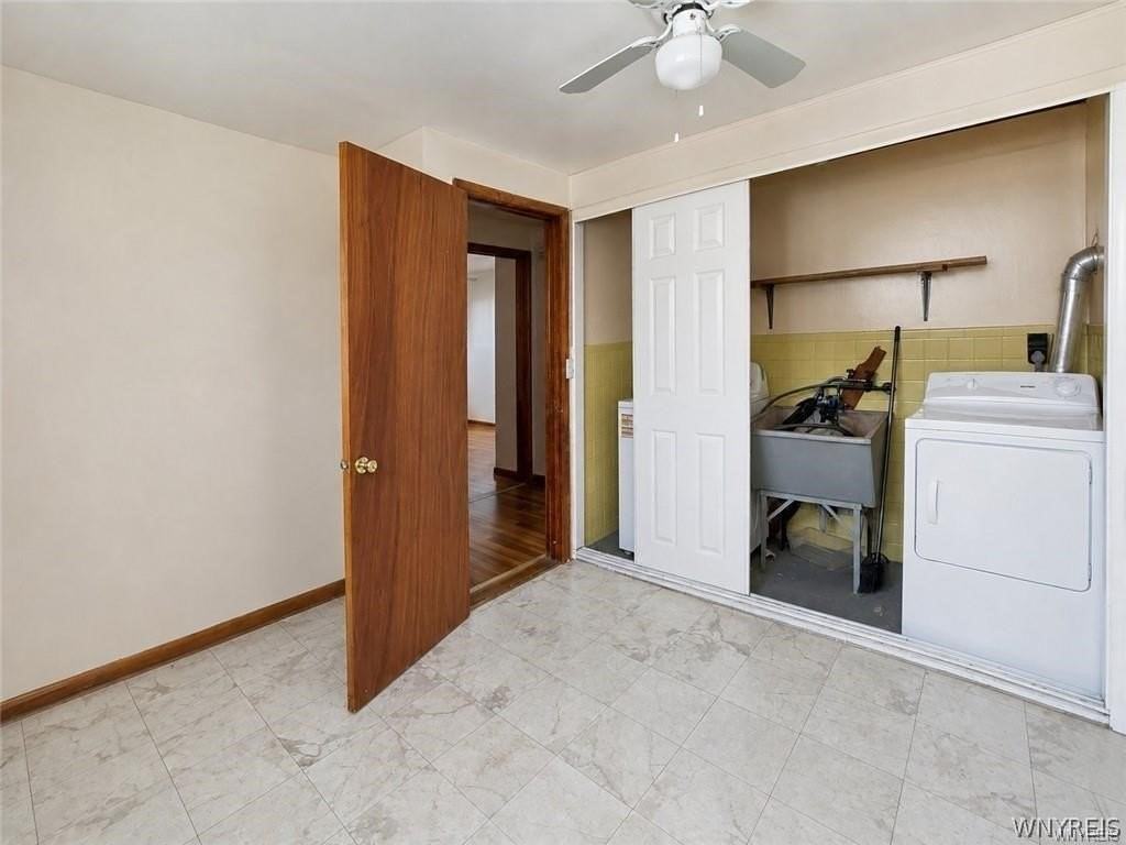 61 Beach Rd - Photo 6 of 9