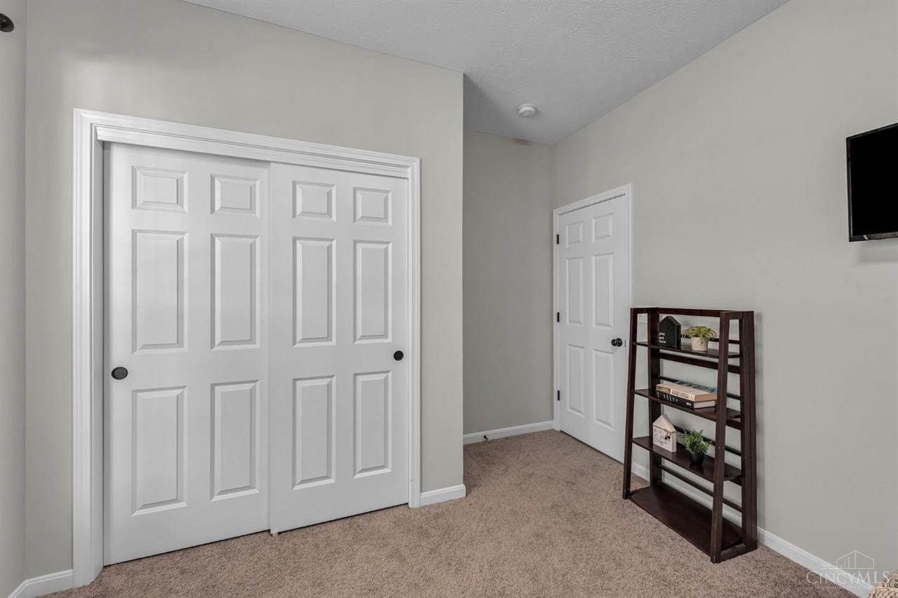 12013 Westland Ct - Photo 7 of 50