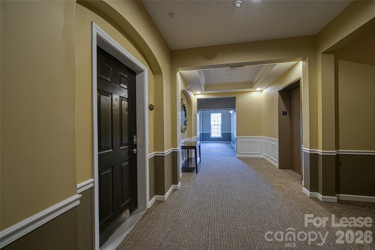 3246 Margellina Dr - Photo 4 of 31
