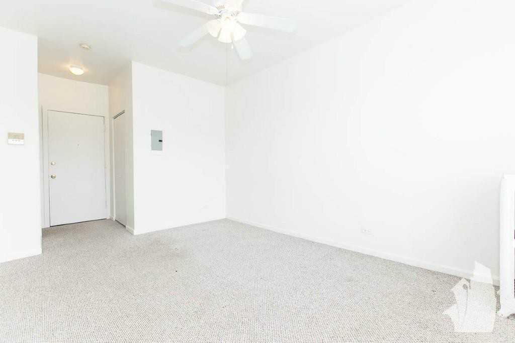 3957 W Irving Park Rd #305 - Photo 4 of 5