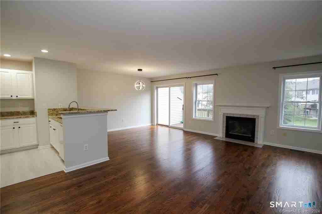 303 Larson Dr #303 - Photo 2 of 13