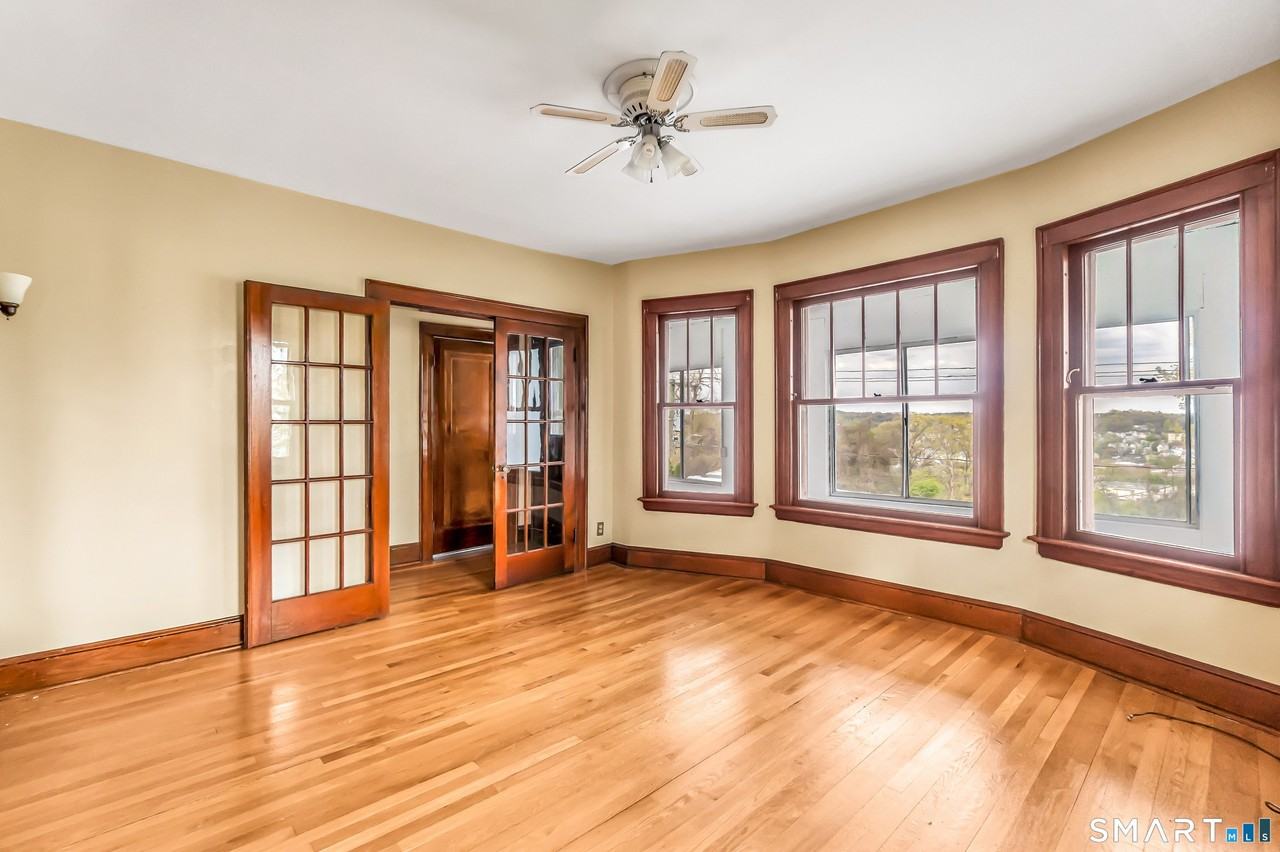 362 Congress Ave #2 - Photo 3 of 16