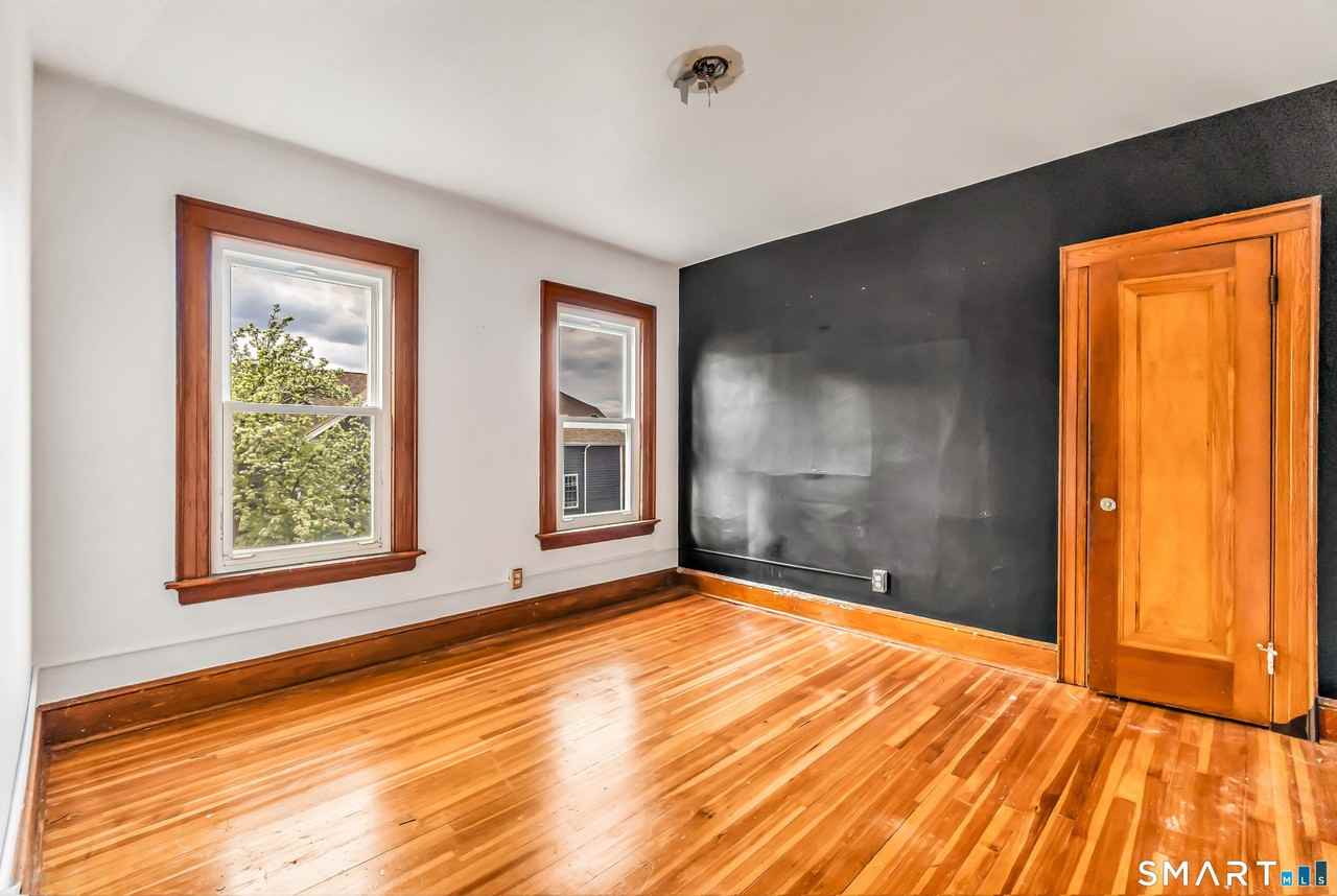 362 Congress Ave #2 - Photo 6 of 16