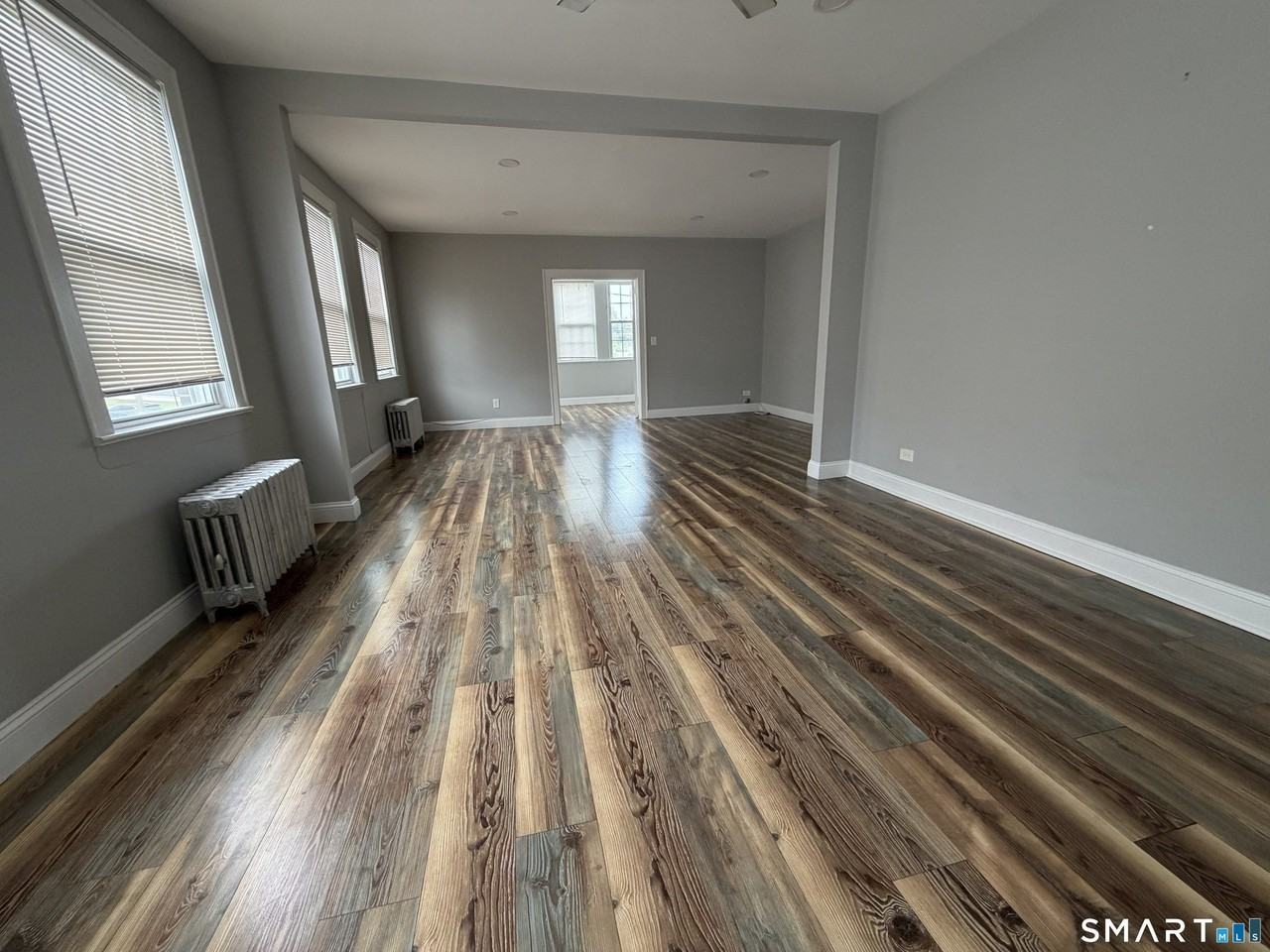 1856 Boston Ave - Photo 4 of 9