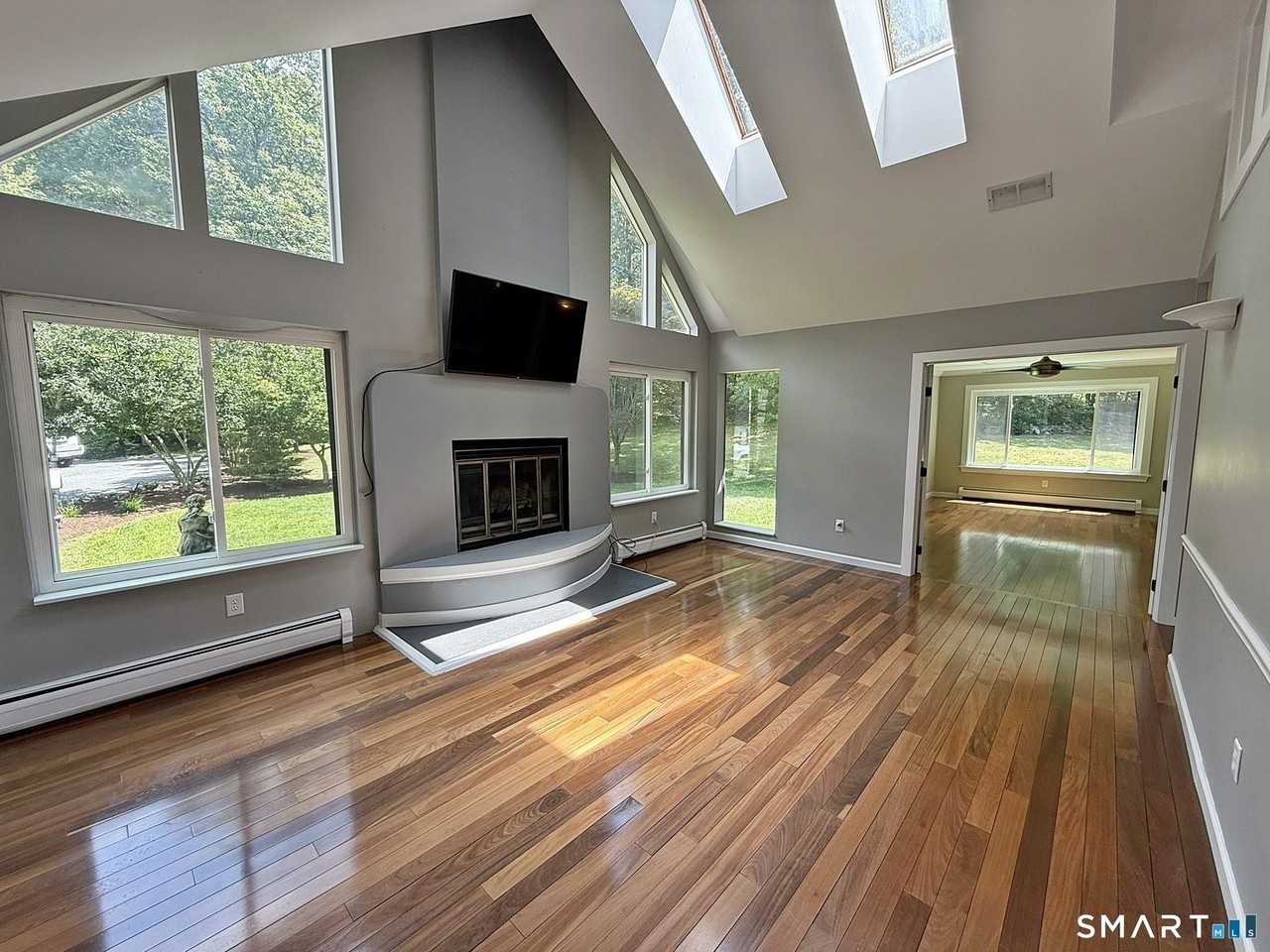 93 Pisgah Rd - Photo 3 of 24