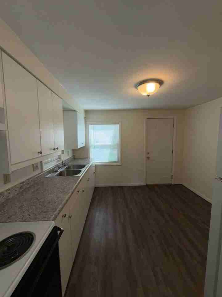 316 Orville St - Photo 4 of 10
