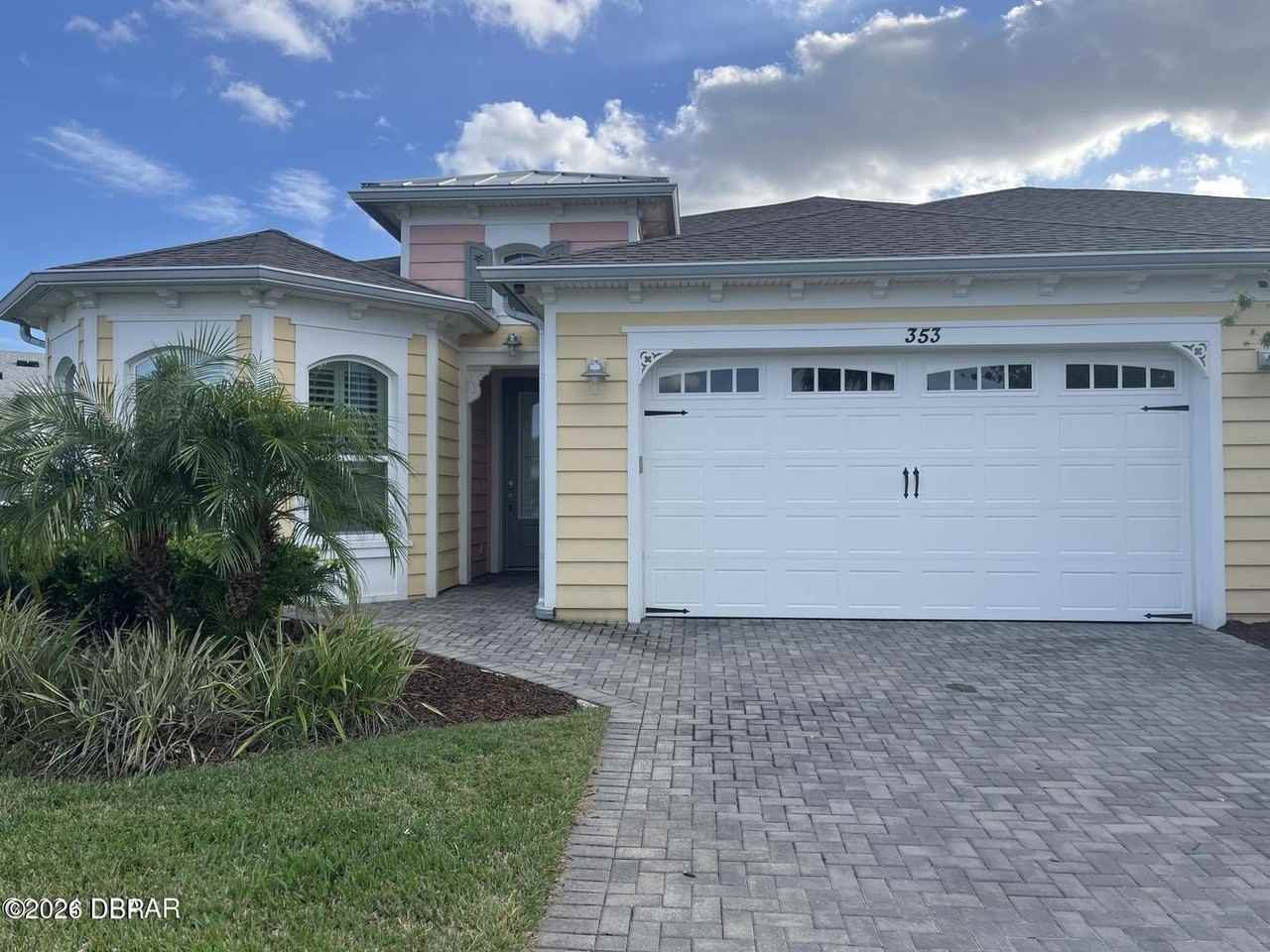 353 Coral Reef Way - Photo 7 of 42