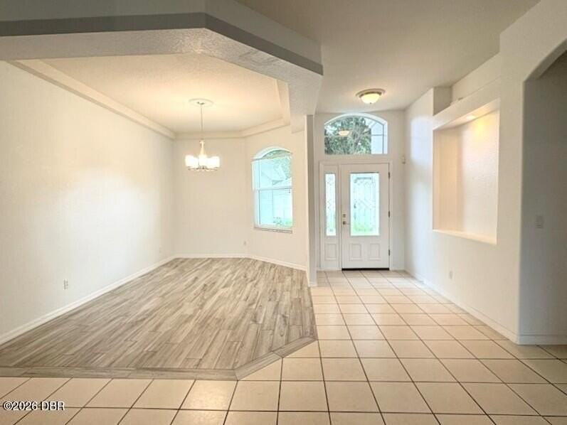 1110 Crystal Creek Dr - Photo 3 of 28
