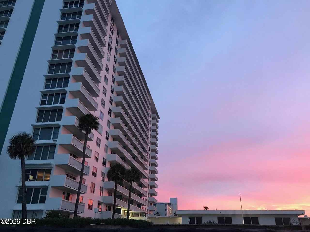 2800 N Atlantic Ave #805