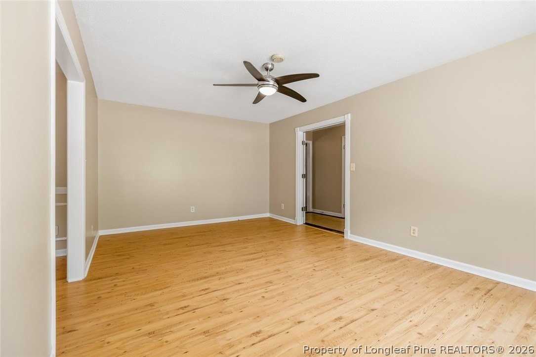 6432 Milford Rd - Photo 7 of 38