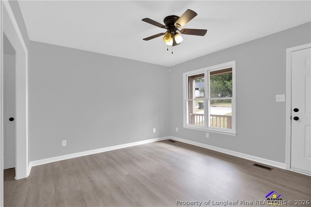 3333 Hunting Bay Dr - Photo 6 of 32