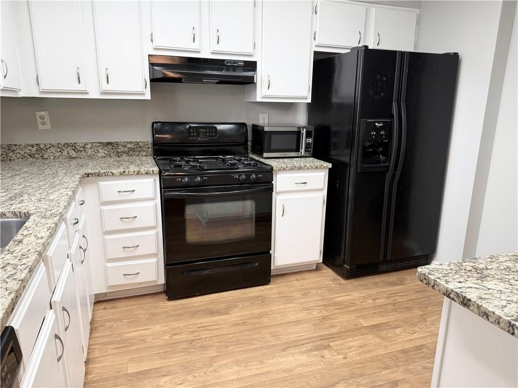 805 Wedgewood Way - Photo 4 of 19