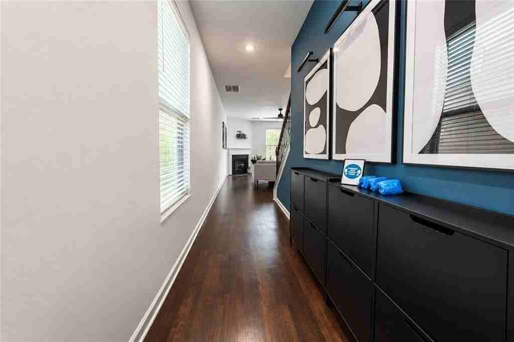 5114 Rapahoe Trl - Photo 3 of 23