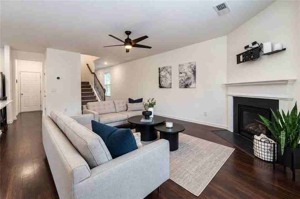 5114 Rapahoe Trl - Photo 5 of 23