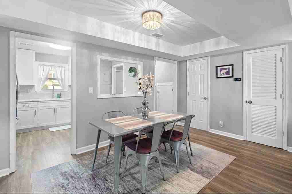 5005 Pat Mell Pl Se - Photo 7 of 27